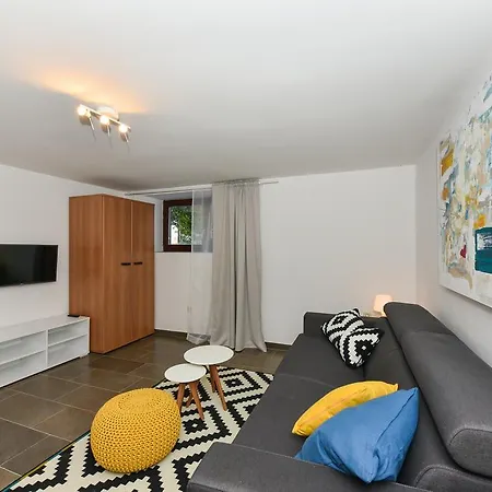 Apartman Mediterraneo Garden