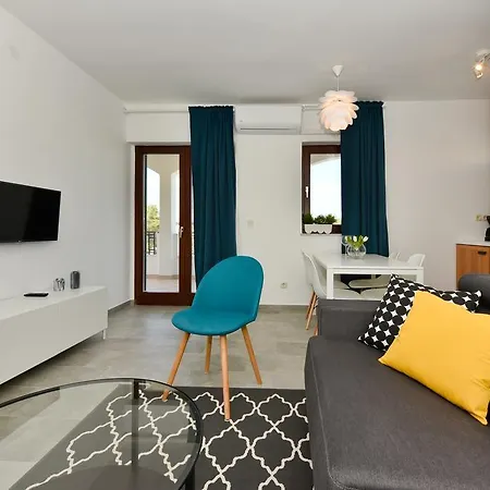 Mediterraneo Garden Apartman