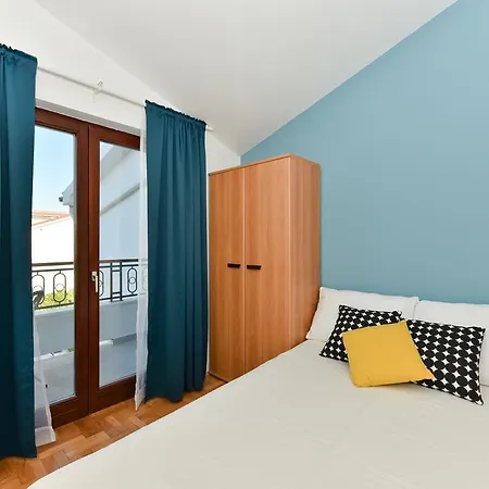 Apartamento Mediterraneo Garden Petrcane