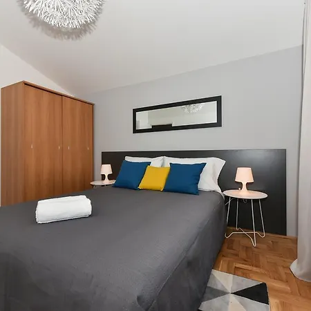 Apartman Mediterraneo Garden *