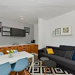 Mediterraneo Garden شقة