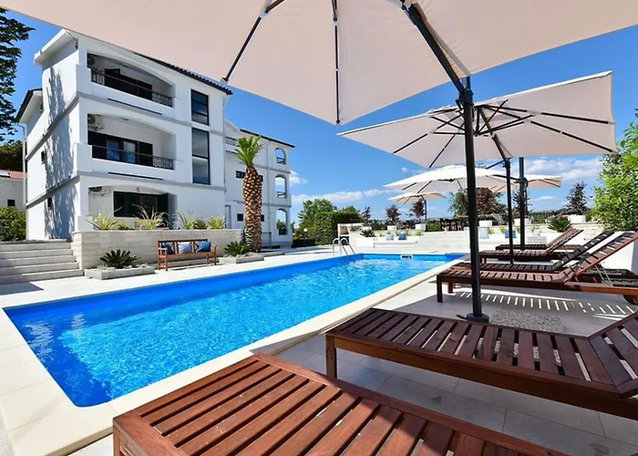 Апартаменты Mediterraneo Garden *