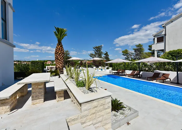 Mediterraneo Garden *